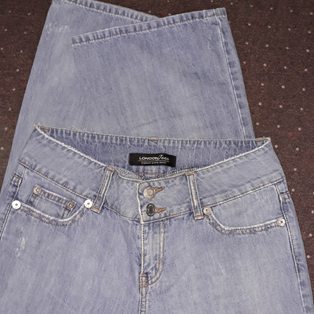 jeans - Picture 3 of 3